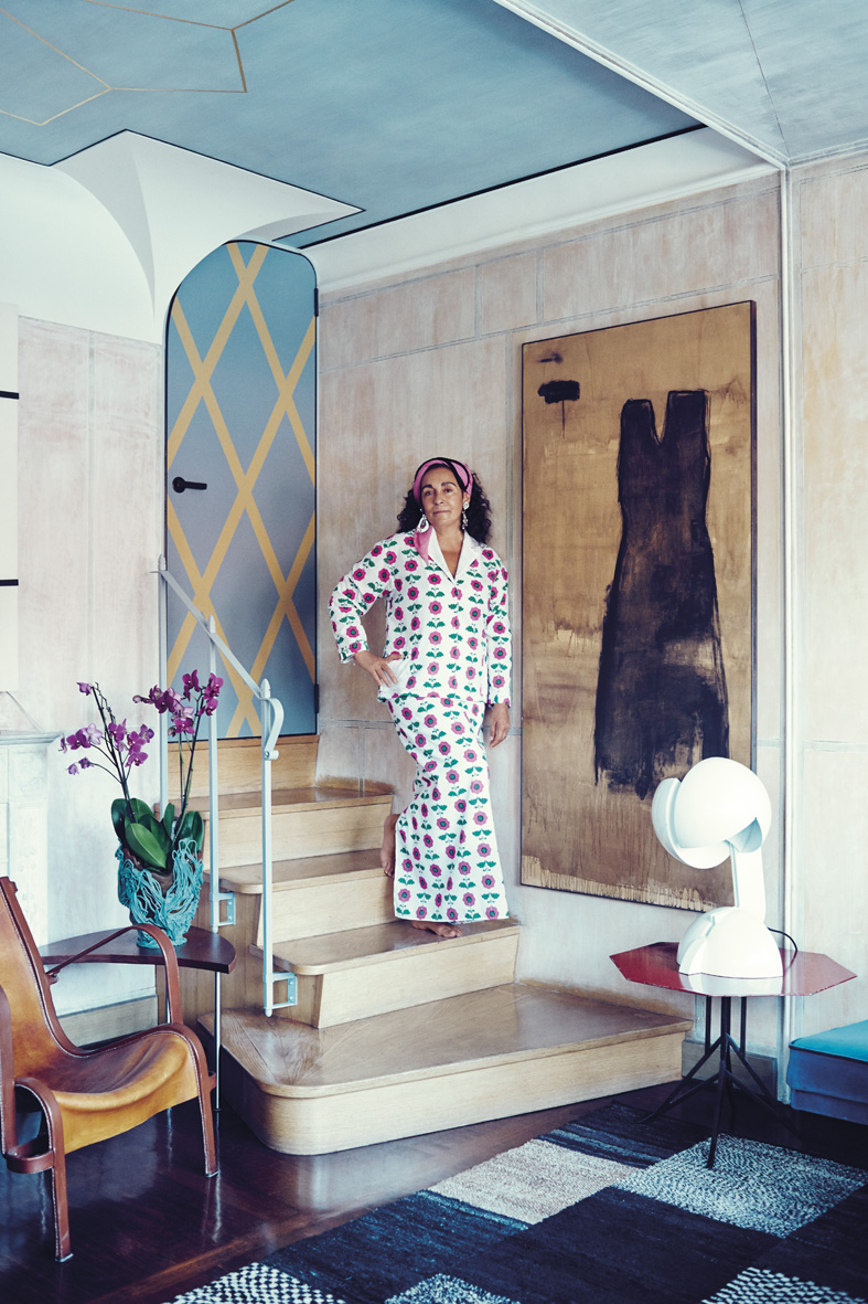 T Magazine October 2014 “The Gallerist Nina Yashar” | Andrea Ferrari | T Magazine | Numerique Retouch Photo Retouching Studio